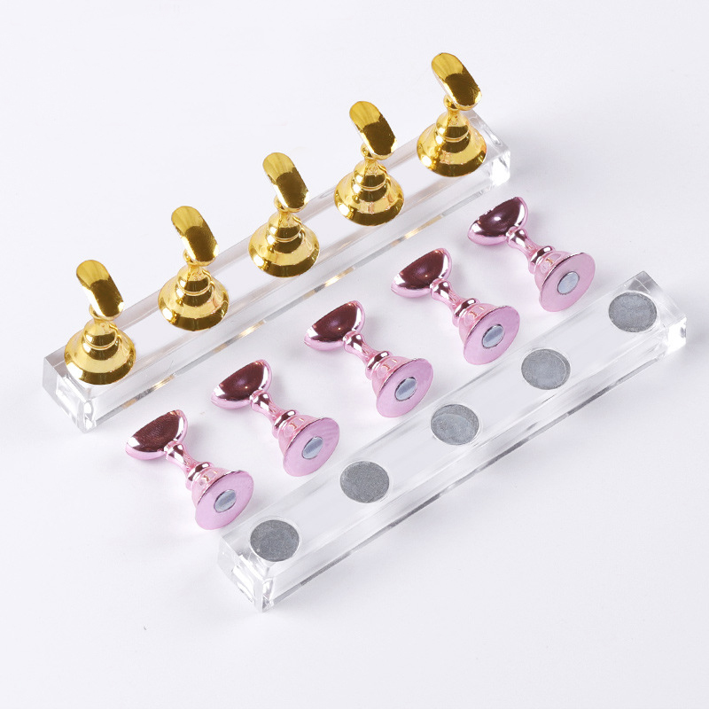 5/30 ピース/セット磁気ネイルホルダー偽ネイルチップ練習 - Nail Art Rame のレビューと価格