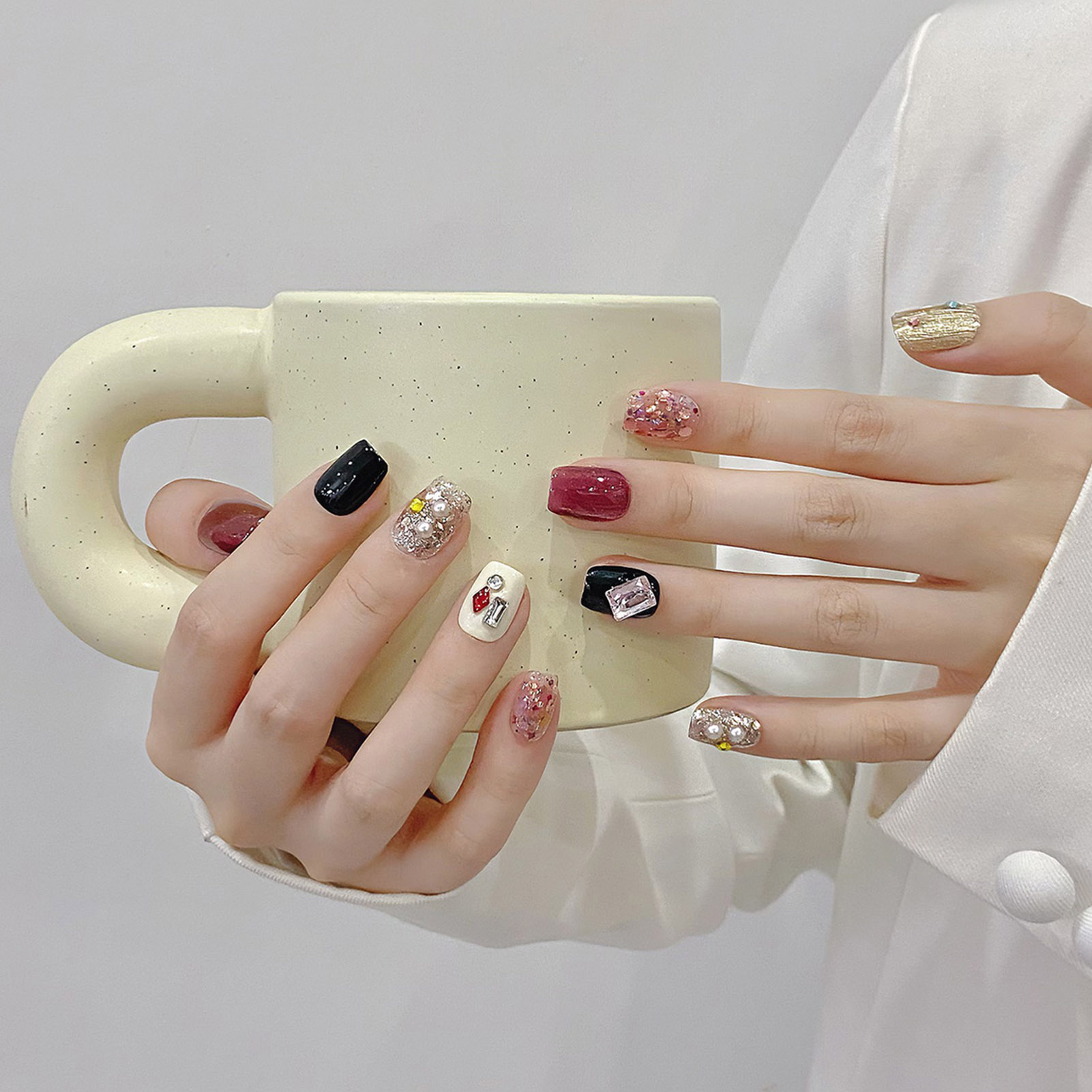 手作りのフェイクネイル,ピンクのスパンコール,猫の目,光沢の - Nail Art Gliter のレビューと価格