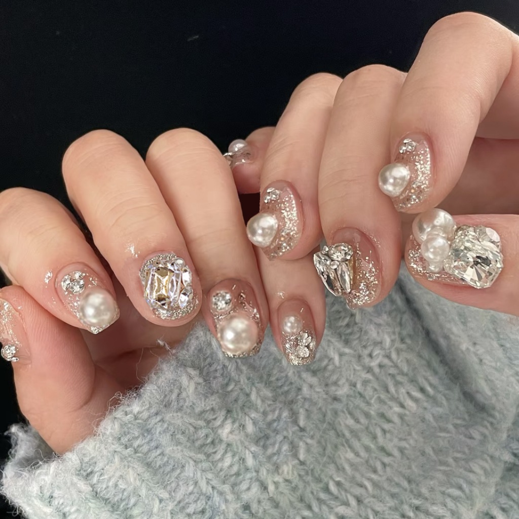 24個入り キャッツアイ シンプル グリッターネイルチップ  - Nail Art Gliter のレビューと価格